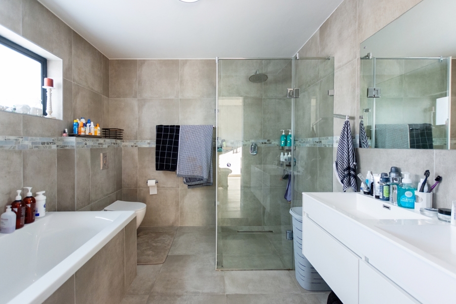 4 Bedroom Property for Sale in Langebaan Country Estate Western Cape